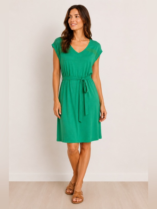 Icebreaker Dresses & Skirts - Icebreaker Merino Wool Kelly Green V-Neck tie belted Midi Dress Size Medium